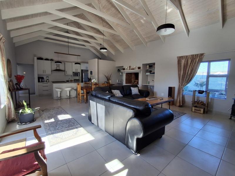 3 Bedroom Property for Sale in Britannia Bay Western Cape